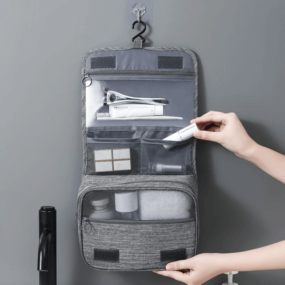 TravelSmart™ WashFlex Hanging Toiletry Bag