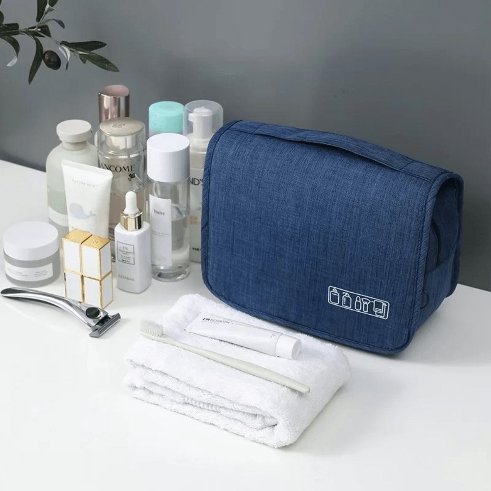 TravelSmart™ WashFlex Hanging Toiletry Bag